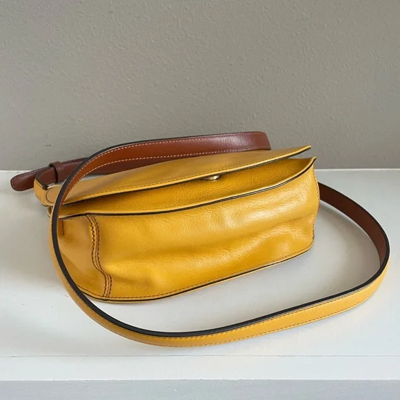 Vera Bradley purse - Picture 5 of 6